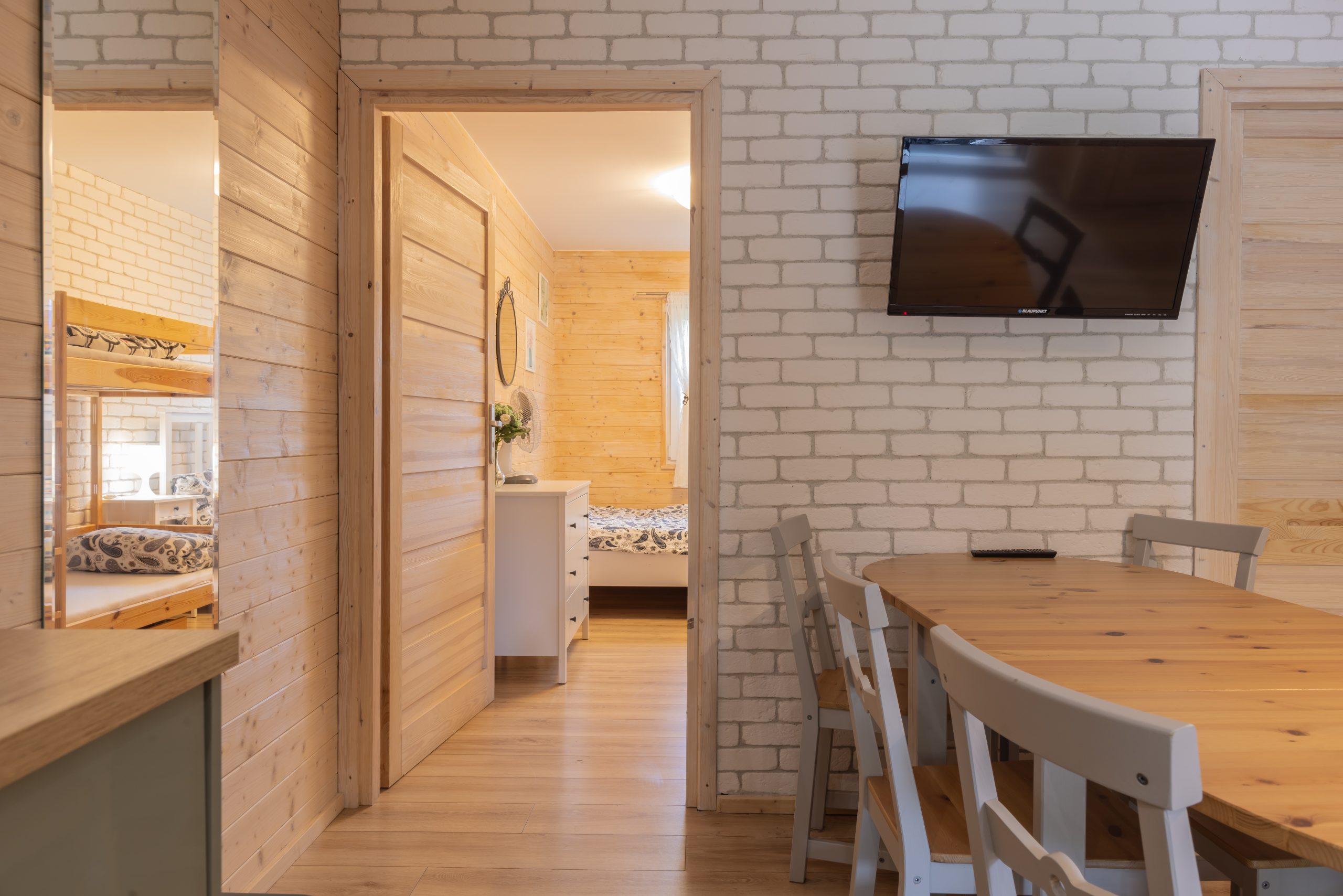 012 Apartamenty przy winnicy w Bogacsu - bliźniak © Konrad Rogoziński