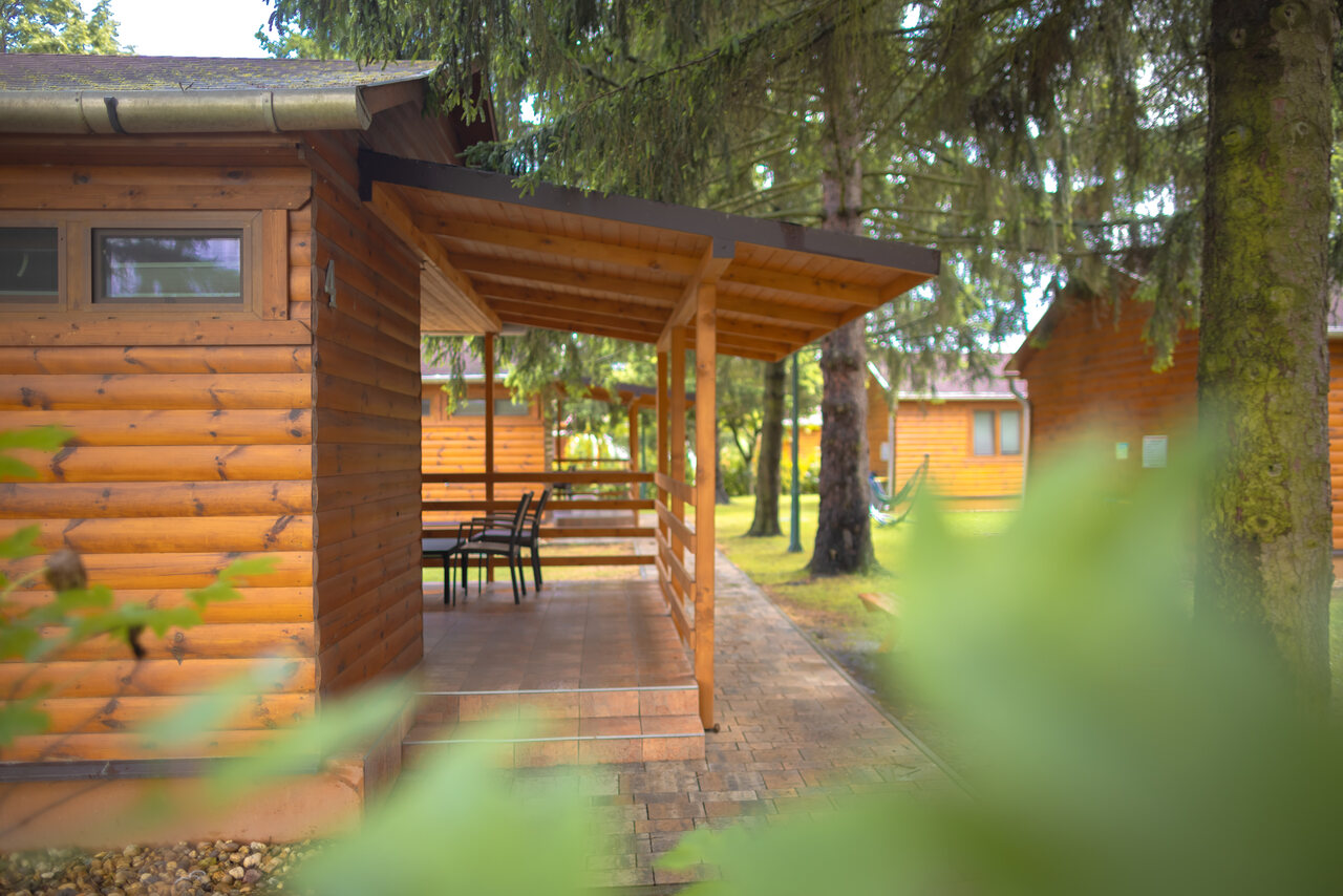 042 Apartamenty przy winnicy w Bogacsu z zewnątrz © Konrad Rogoziński_Easy-Resize.com