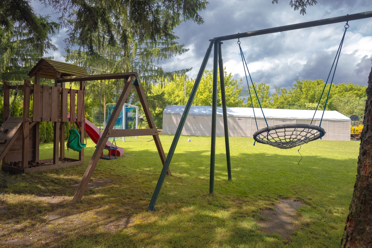 035 Apartamenty przy winnicy w Bogacsu z zewnątrz © Konrad Rogoziński